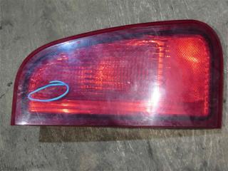 Фонарь крышки багажника левый Lincoln Navigator 2004