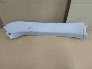 Обшивка крышки багажника Toyota Sienna 2011