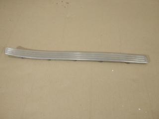 Накладка на порог передняя правая Volkswagen Touareg 2005