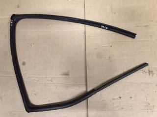 Направляющая стекла задняя правая Mitsubishi Outlander 2014