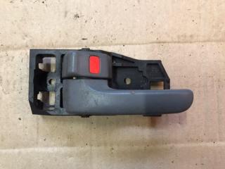 Ручка внутренняя левая Toyota RAV4 2001 Б/У Ручка внутренняя левая Toyota RAV4 2001