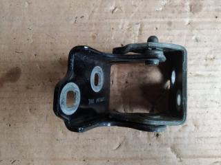 Петля двери задней левой Cadillac Escalade 2008 Б/У Петля двери задней левой Cadillac Escalade 2008