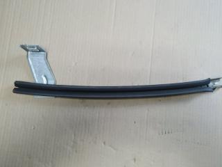 Направляющая стекла задняя левая Ford Explorer 2013