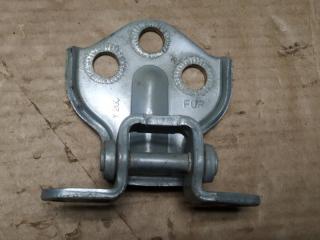 Запчасть петля двери передней левой SsangYong Rexton 2005