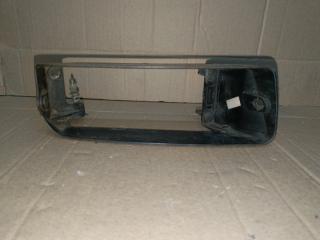 Рамка фары противотуманной правой Ford Expedition 2003 Б/У Рамка фары противотуманной правой Ford Expedition 2003