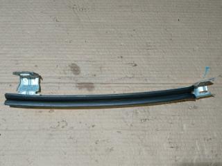 Направляющая стекла передняя правая Ford Explorer 2014