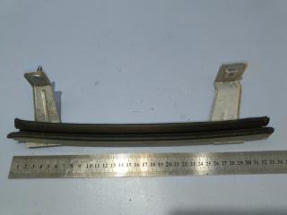 Направляющая стекла задняя левая Ford Explorer 2011