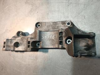 Кронштейн генератора Volkswagen Bora 2003
