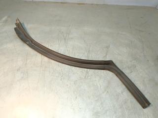 Уплотнитель двери задней левой Land Rover Range Rover Sport 2014