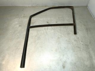 Направляющая стекла передняя левая Land Rover Range Rover Sport 2014