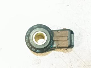 Фото запчасти датчик детонации Mercedes-Benz C 1997 Б/У запчасть Запчасть датчик детонации Mercedes-Benz C 1997