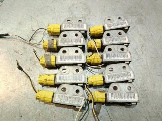 Запчасть датчик airbag левый Nissan X-Trail 2003