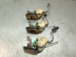 Замок двери передней правой Kia Sorento 2004