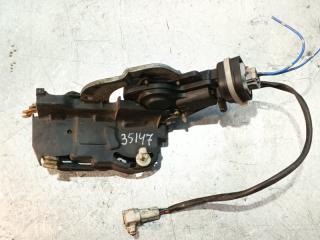 Фото запчасти замок двери передней правой Suzuki Grand Vitara 2002 Б/У запчасть Запчасть замок двери передней правой Suzuki Grand Vitara 2002