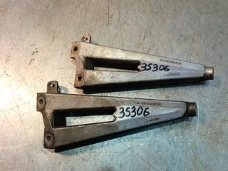 Фото запчасти кронштейн гидроусилителя Mercedes-Benz C 1997 Б/У запчасть Запчасть кронштейн гидроусилителя Mercedes-Benz C 1997