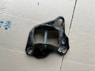 Фото запчасти кронштейн крепления рычага задней подвески правый Mini Countryman 2021 Б/У запчасть Запчасть кронштейн крепления рычага задней подвески правый Mini Countryman 2021