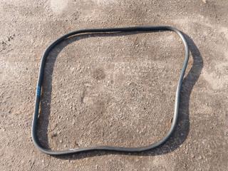 Запчасть уплотнитель двери передний Buick Encore GX 2021