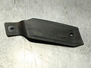 Кронштейн крепления крыла переднего левого Chevrolet Tahoe 2016