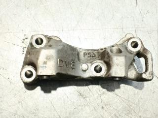 Запчасть кронштейн двигателя правый Peugeot 3008 2011