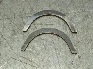 Запчасть полукольцо коленвала Peugeot 3008 2011