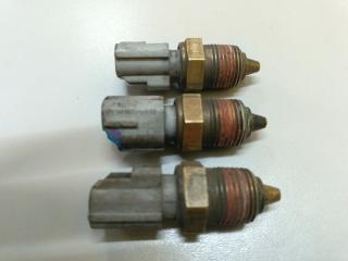 Датчик температуры охлаждающей жидкости Lincoln Navigator 1999 Б/У Датчик температуры охлаждающей жидкости Lincoln Navigator 1999