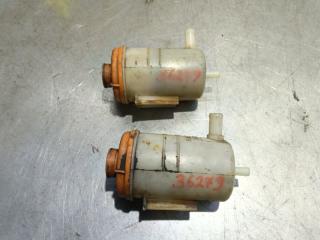 Фото запчасти бачок гидроусилителя Suzuki Grand Vitara 2002 Б/У запчасть Запчасть бачок гидроусилителя Suzuki Grand Vitara 2002