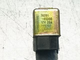 Фото запчасти реле вентилятора Suzuki Grand Vitara 2002 Б/У запчасть Запчасть реле вентилятора Suzuki Grand Vitara 2002