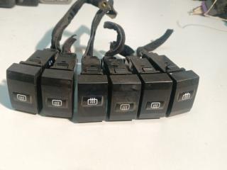 Запчасть кнопка подогрева заднего стекла Kia Sorento 2004