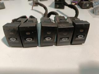 Запчасть кнопка обогрева лобового стекла Kia Sorento 2004