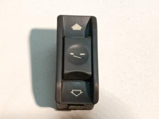 Запчасть кнопка открывания люка BMW 5 2002