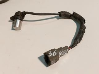 Фото запчасти датчик коленвала Suzuki Grand Vitara 2002 Б/У запчасть Запчасть датчик коленвала Suzuki Grand Vitara 2002