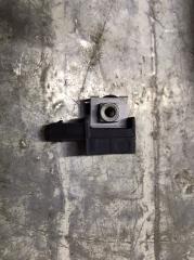 Запчасть датчик в центральной стойке BMW 5 2015