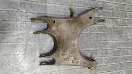 Качающийся рычаг задняя левая BMW М5