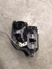 Замок двери задний левый BMW 7