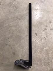 Уплотнитель шахты стекла передний левый BMW 6