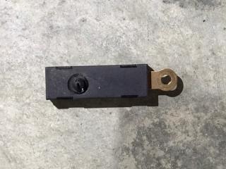 Запчасть помехоподавл. фильтр Mercedes benz GLC