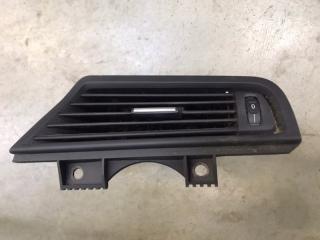 Вентиляционная решетка передняя правая BMW 5 12.16.2010
