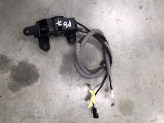 Замок багажной двери задний левый BMW X5 05.07.2008