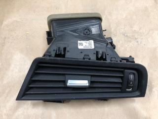 Вентиляционная решетка правая BMW 5 2013