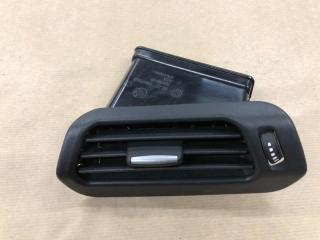 Вентиляционная решетка левая BMW X5 2015