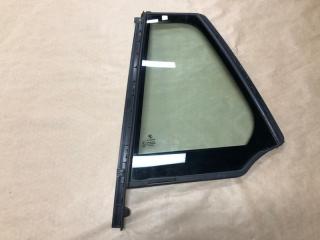 Боковое стекло двери неподвиж. левое BMW 5