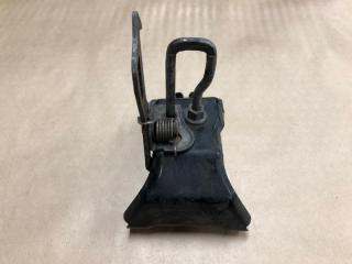 Замок верхняя часть левый BMW X5 05.07.2008