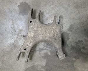 Качающийся рычаг задняя правая BMW M6