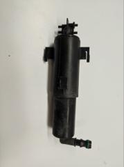 Форсунка омывателя левая BMW X5M 2009