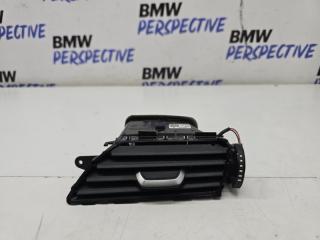 Вентиляционная решетка правая BMW M5 2018