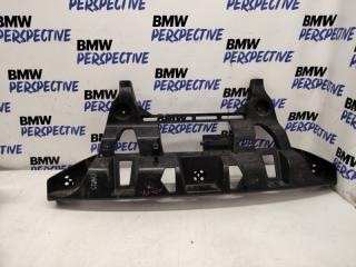 Среднее крепление заднего бампера BMW X6