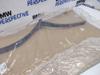 Уплотнитель левый A3 2015 8V