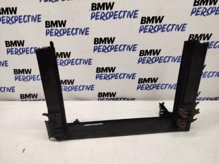 Рамка радиатора BMW X5