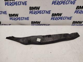 Уплотнитель боковины правый BMW X3 2018