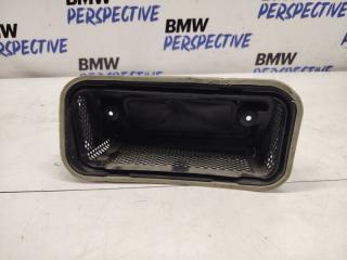 Запчасть крышка уплотнительная рамка BMW M5 2018